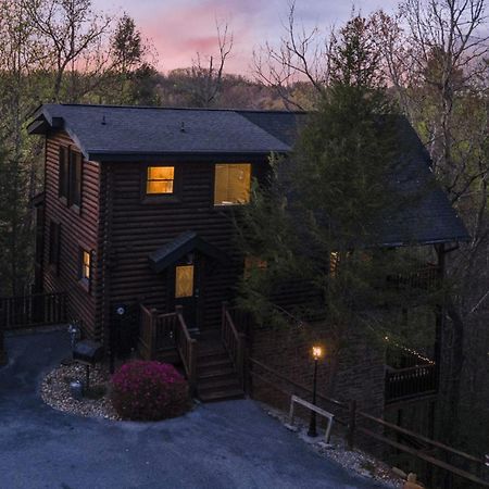Stunning Mountain Cabin W Hot Tub Gatlinburg Exteriör bild