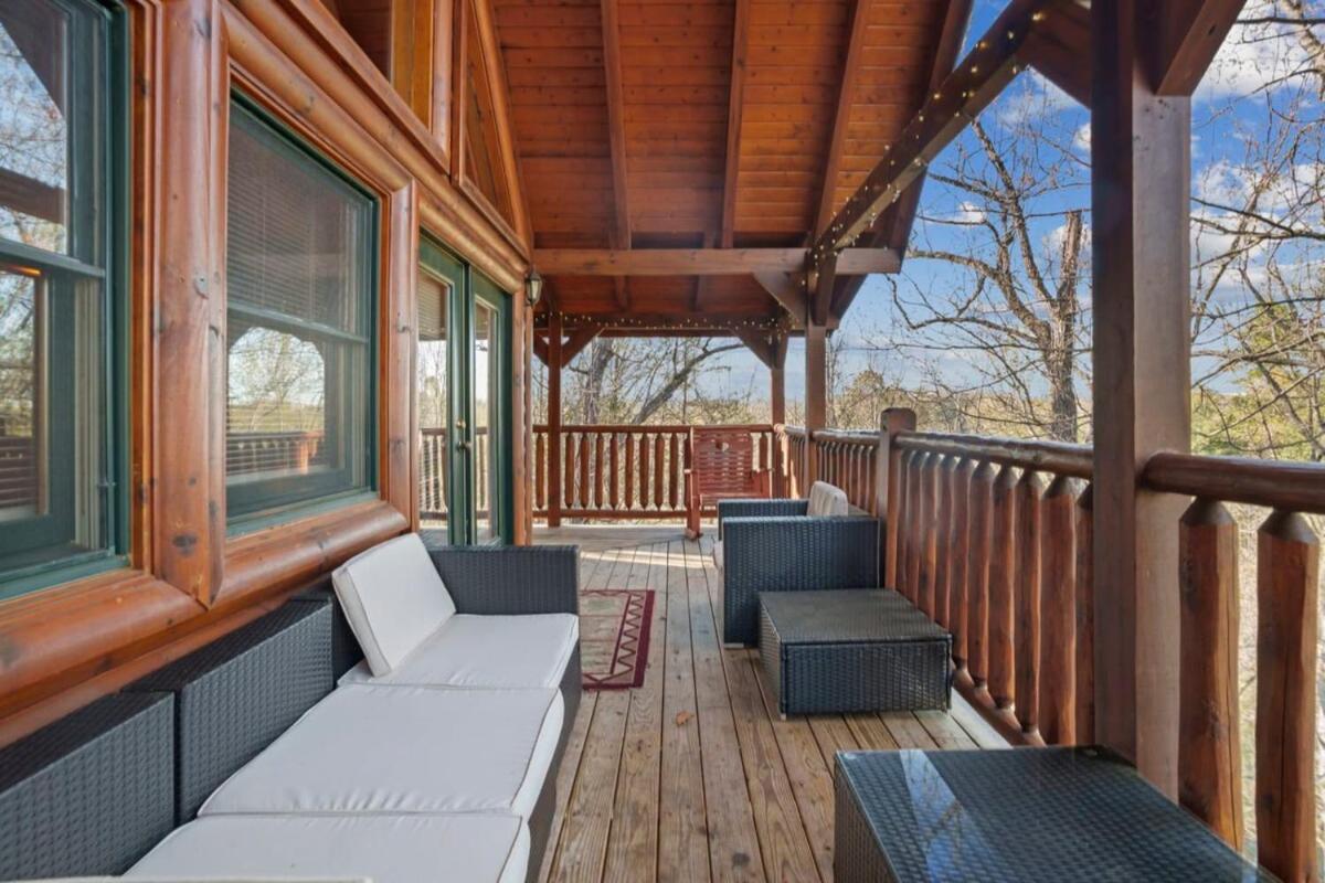 Stunning Mountain Cabin W Hot Tub Gatlinburg Exteriör bild