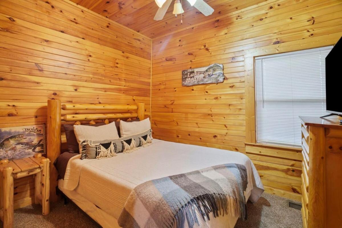 Stunning Mountain Cabin W Hot Tub Gatlinburg Exteriör bild