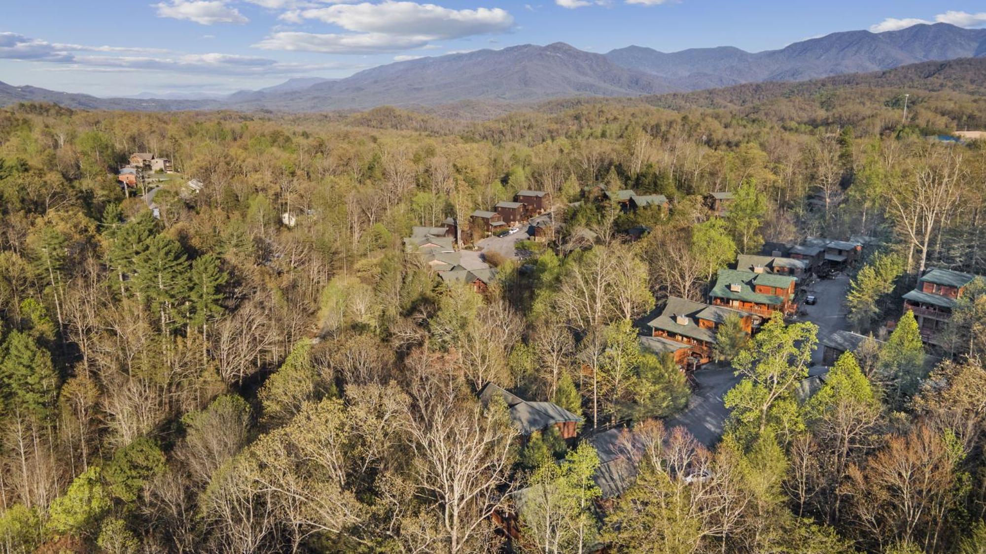 Stunning Mountain Cabin W Hot Tub Gatlinburg Exteriör bild